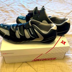 Women’s Cycling Shoes size 43.0 black and gray
